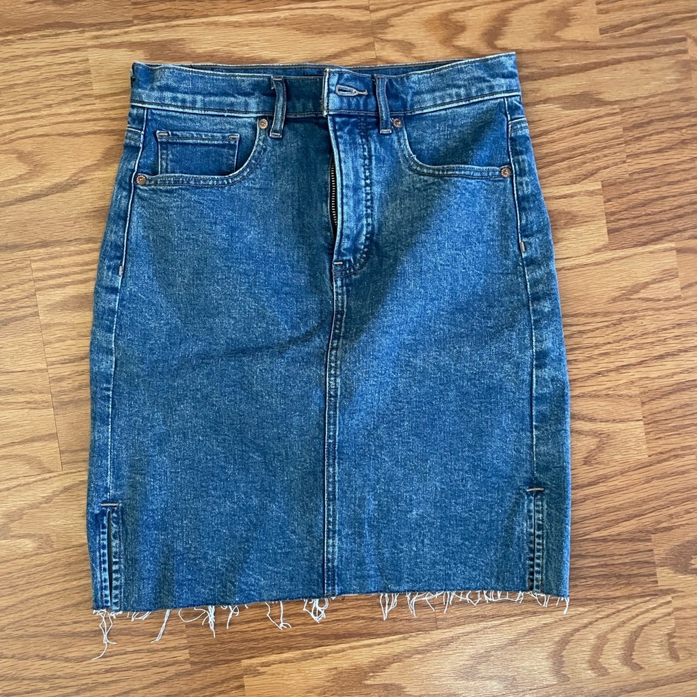 EXPRESS Denim Blue Skirt Size 2